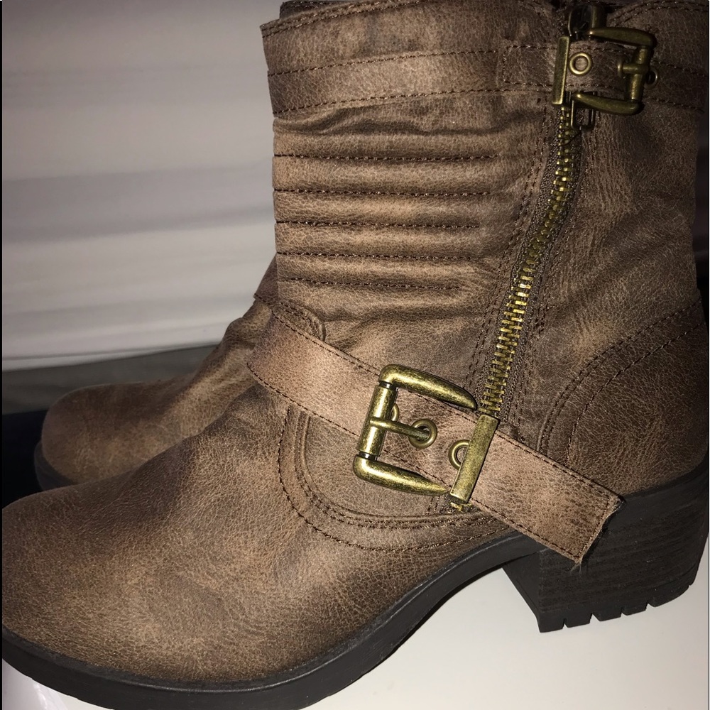 Combat Boots